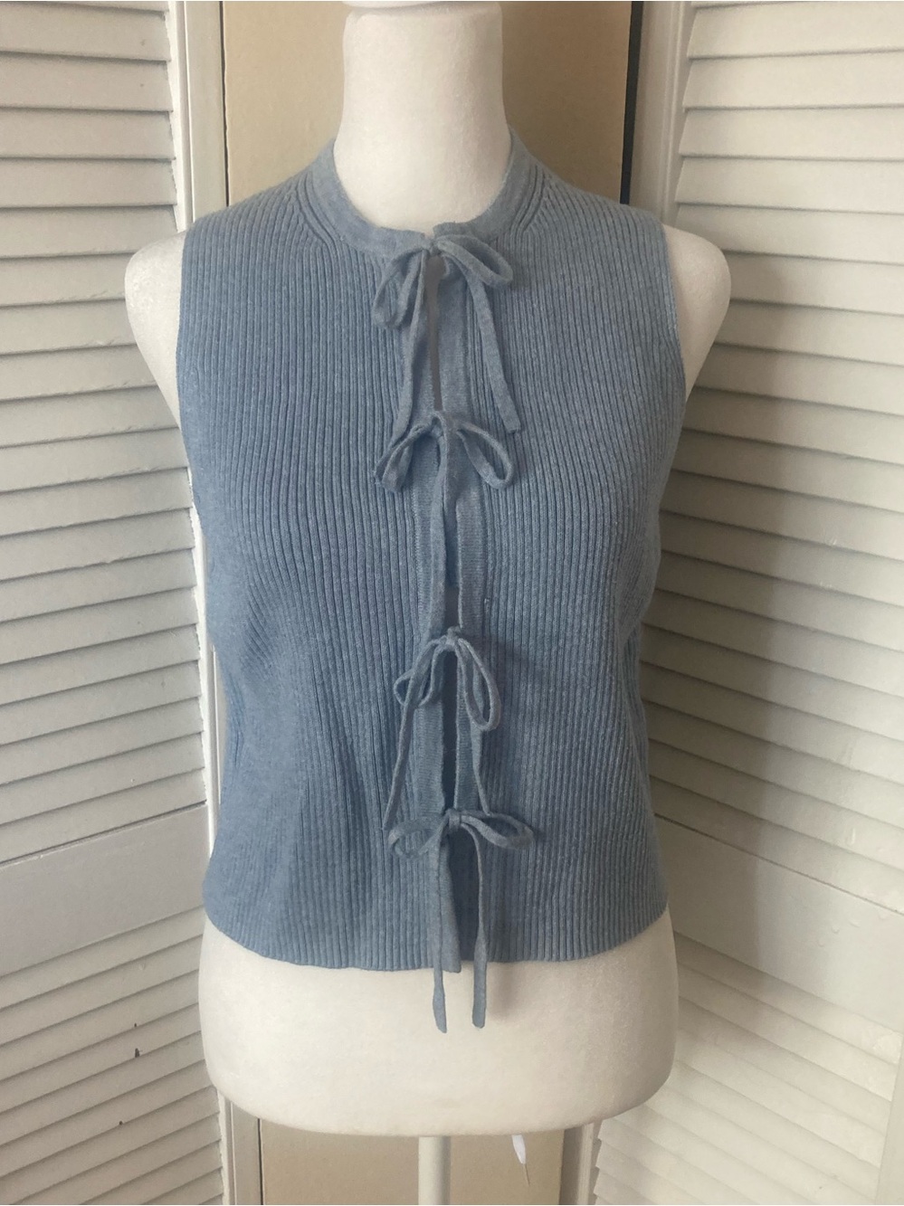 Abercrombie & Fitch Light Blue Tie-Front Ribbed Sleeveless Top